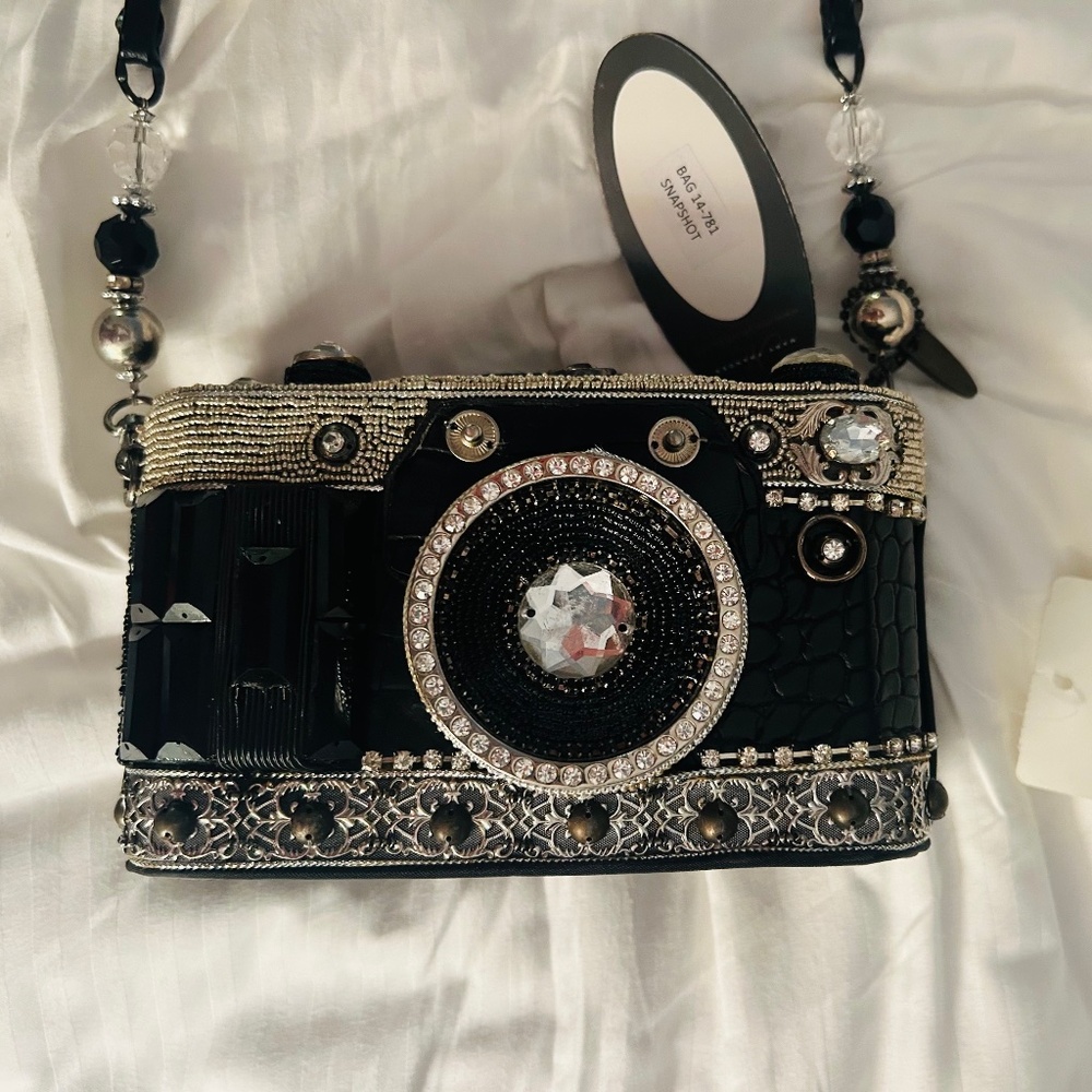NWT Mary Francis Camera "Snapshot" Cross Body Bag